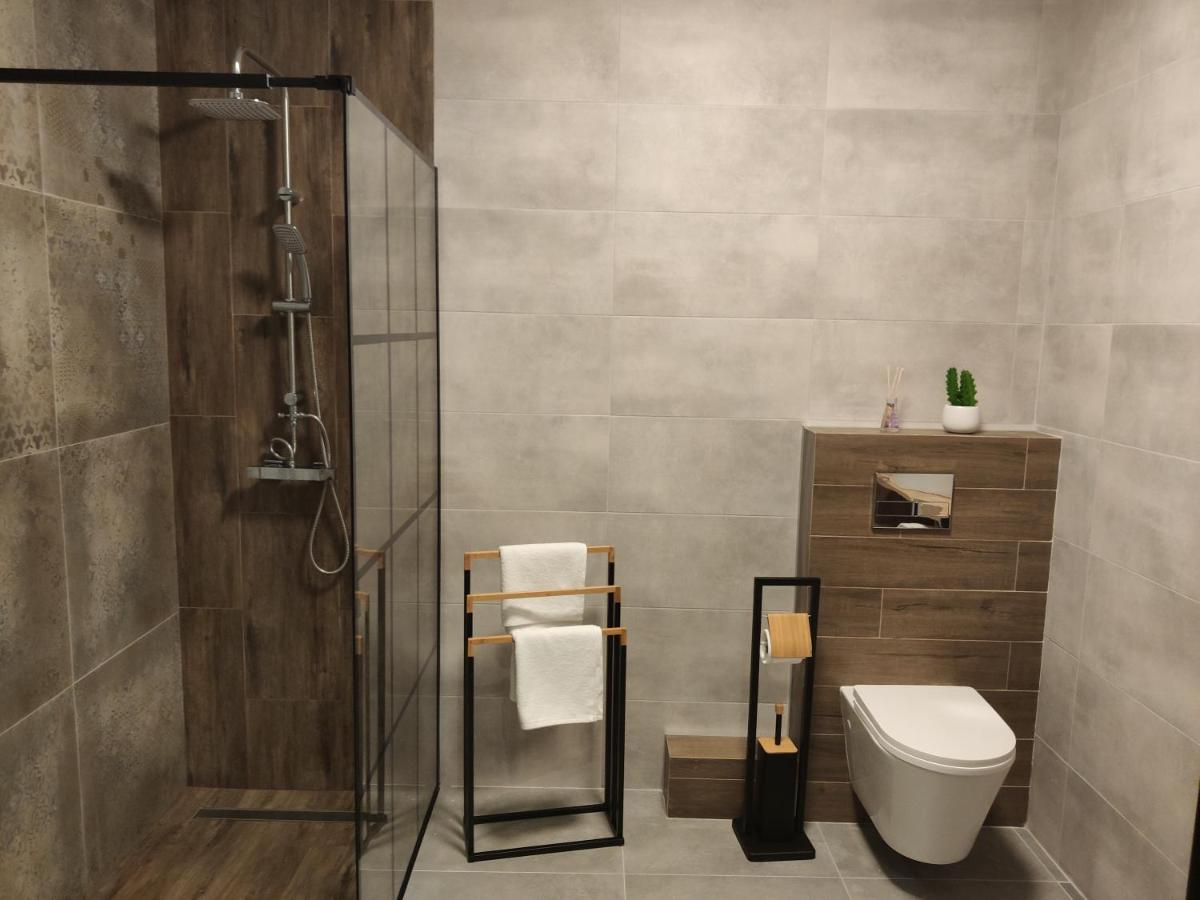 Apartament Milionova Appartement Łódź Buitenkant foto
